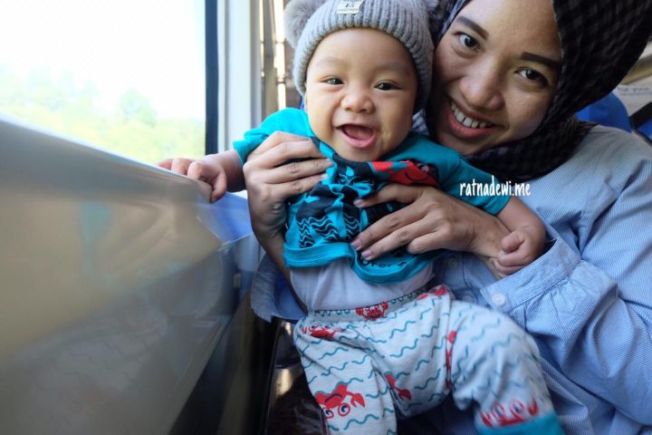 #CeritaIbu: Pengalaman Mudik Berdua bersama Bayi